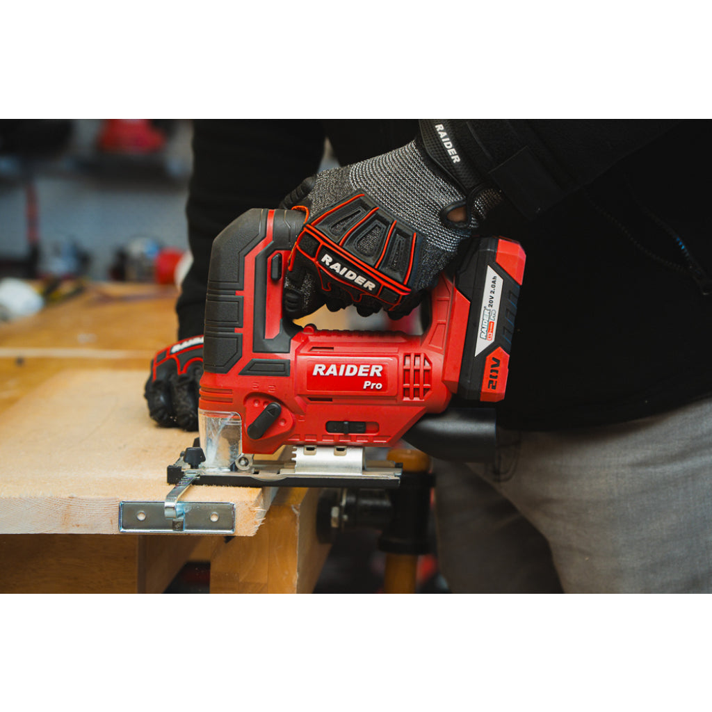 Raider R20 Fierastrau pendular 20V 80mm 2.0Ah RDP-SJS20