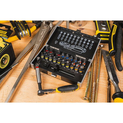 Top Master Pro Set 33 piese maner cu clichet si biti magnetici ¼" CRV TMP