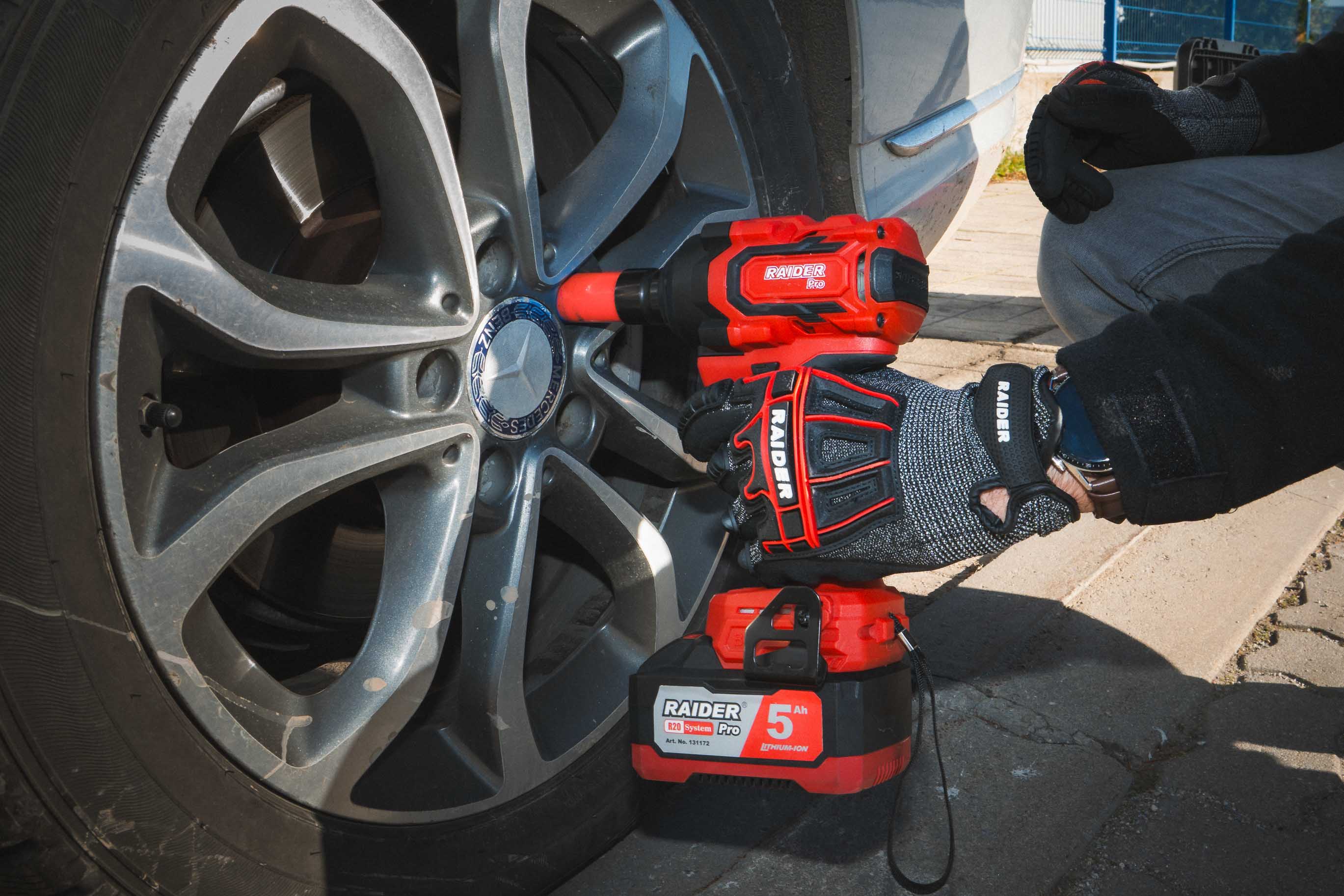 Raider R20 Masina insurubat cu impact 20V 1/2" 500Nm SOLO RDP-55BBIW20